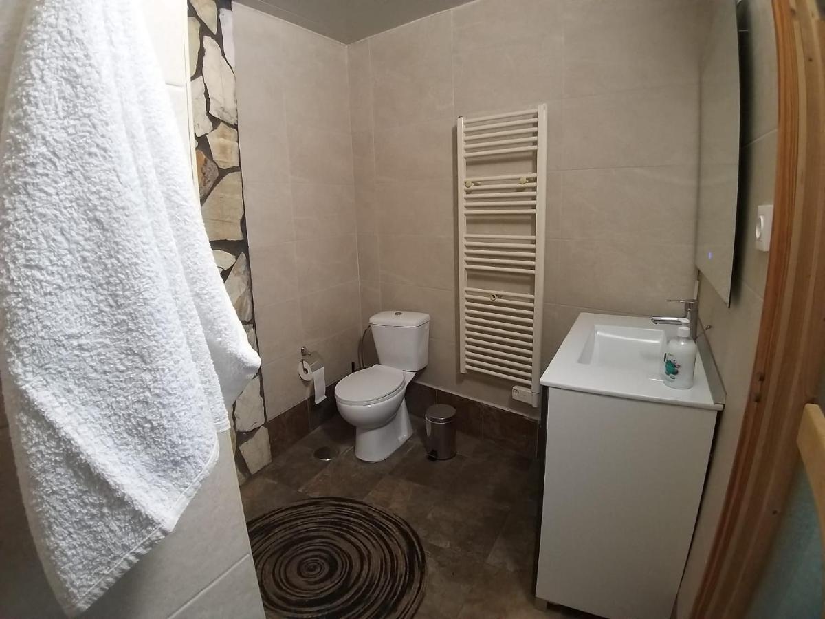 Apartamento La Casa De Huespedes La Pobla de Vallbona Exterior foto