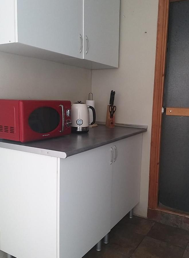 Apartamento La Casa De Huespedes La Pobla de Vallbona Exterior foto