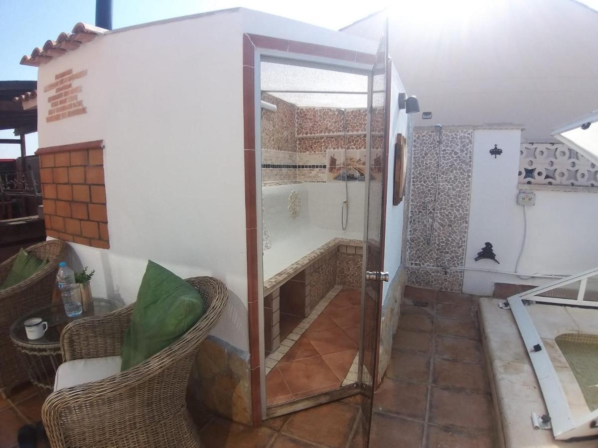 Apartamento La Casa De Huespedes La Pobla de Vallbona Exterior foto