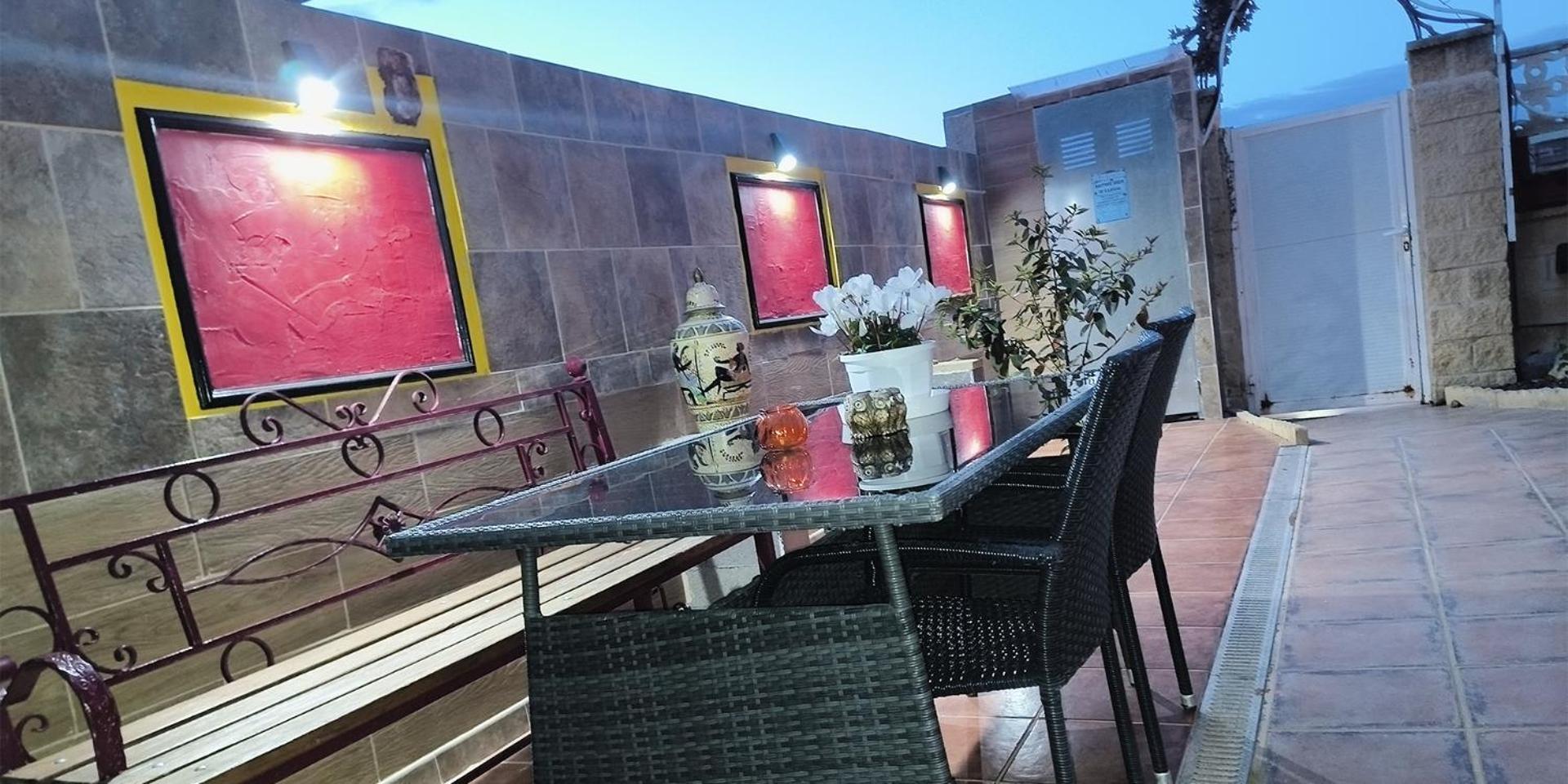 Apartamento La Casa De Huespedes La Pobla de Vallbona Exterior foto